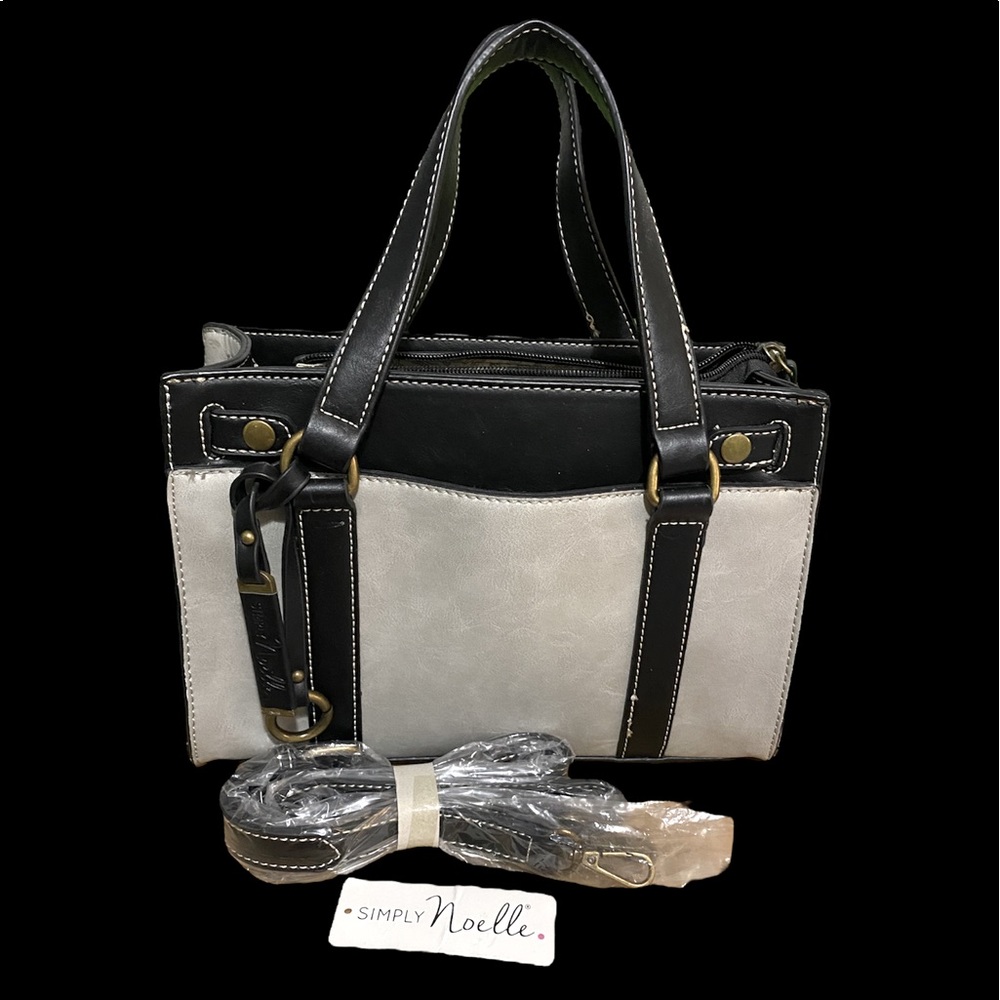 Simply Noelle leather hand bag